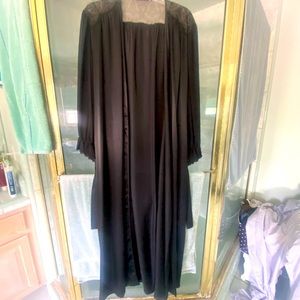 Black lace silk robe xl Oscar de la renta